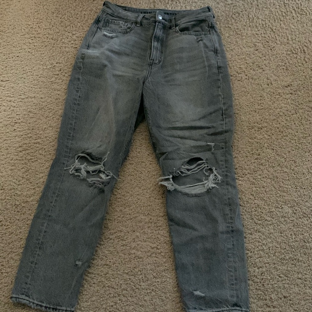 American Eagle mom jeans